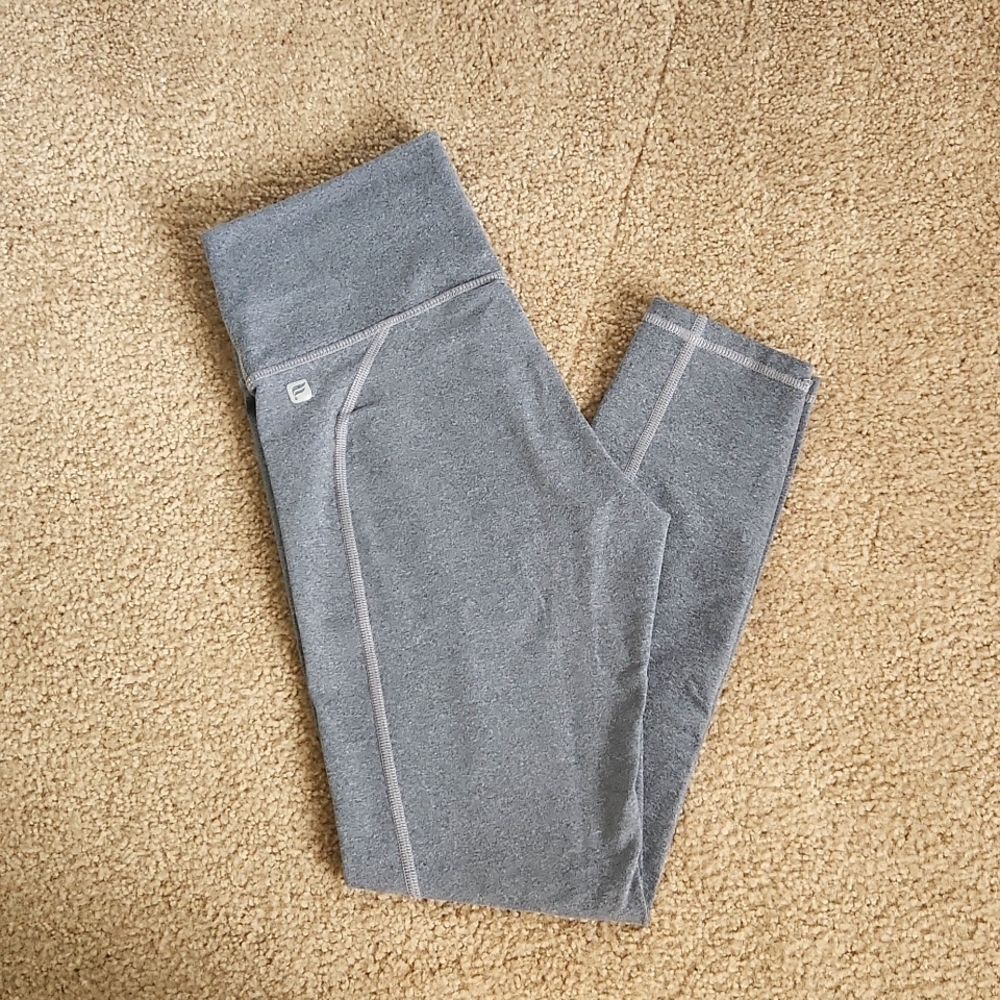 Fabletics cropped leggings